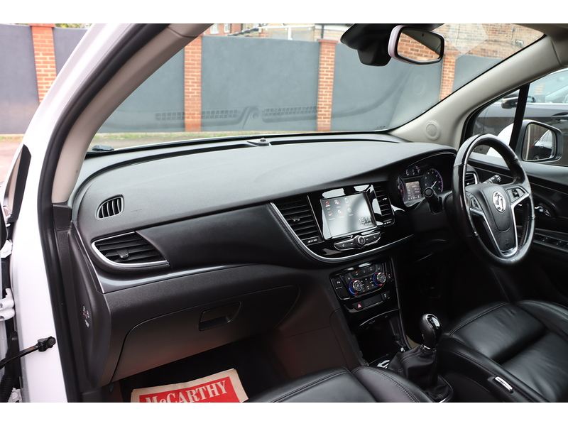 Vauxhall 1.4I TURBO ECOTEC ELITE SUV 5DR PETROL MANUAL HEATED SEATS SAT NAV BLUETOOTH DAB STEREO APPLE CARPLAY PARKING AIDS ONLY 71000 MILES FSH 9 SERVICES 72-74 Mitcham Road