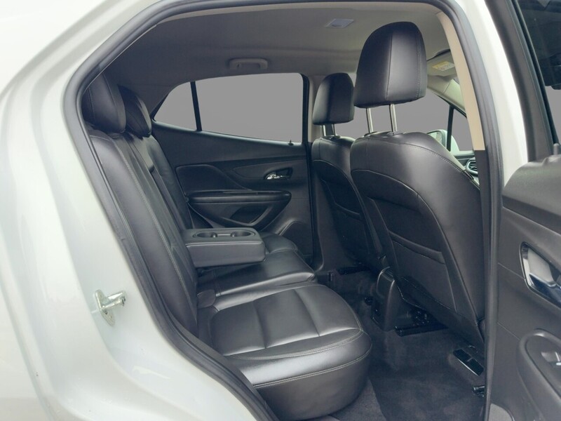 Vauxhall 1.4I TURBO ECOTEC ELITE SUV 5DR PETROL MANUAL HEATED SEATS SAT NAV BLUETOOTH DAB STEREO APPLE CARPLAY PARKING AIDS ONLY 71000 MILES FSH 9 SERVICES 72-74 Mitcham Road