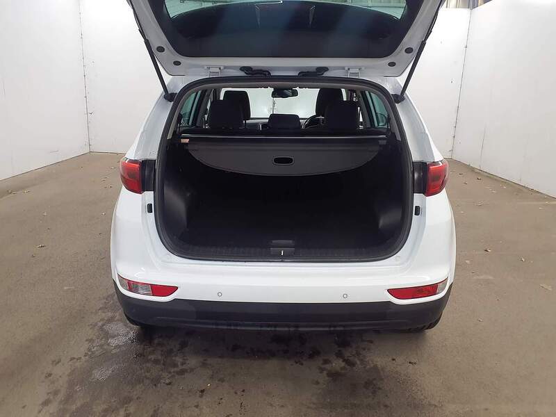 Kia 1.6 GDi 2 SUV 5dr Petrol Manual Euro 6 (s/s) (130 bhp) 72-74 Mitcham Road