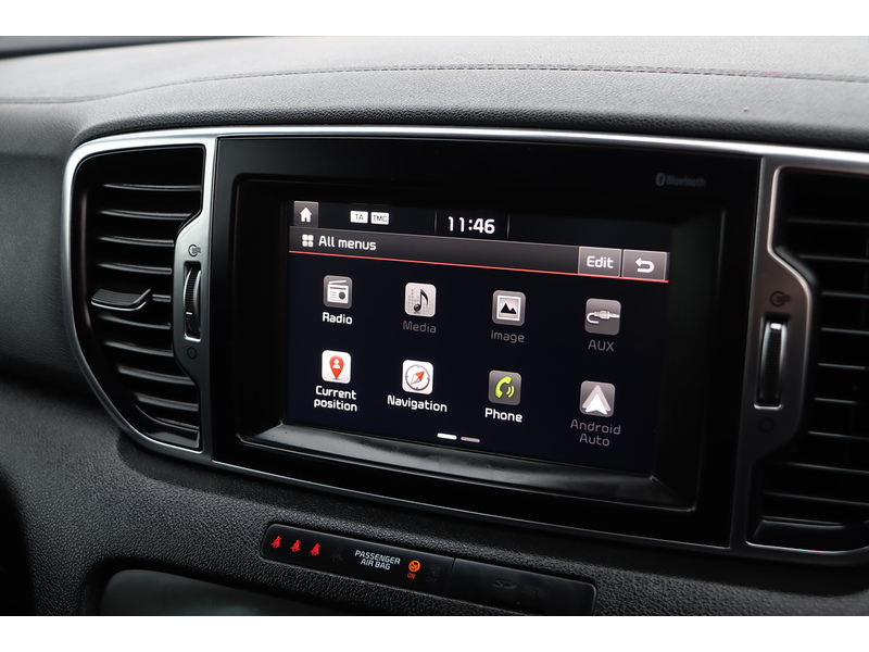 Kia 1.6 GDI 2 SUV 5DR PETROL MANUAL SATNAV BLUETOOTH DAB STEREO APPLE CARPLAY REAR CAMERA PARKING AIDS 2 OWNERS SAME OWNER FOR 6 YEARS ONLY 36000 MILES SH 72-74 Mitcham Road