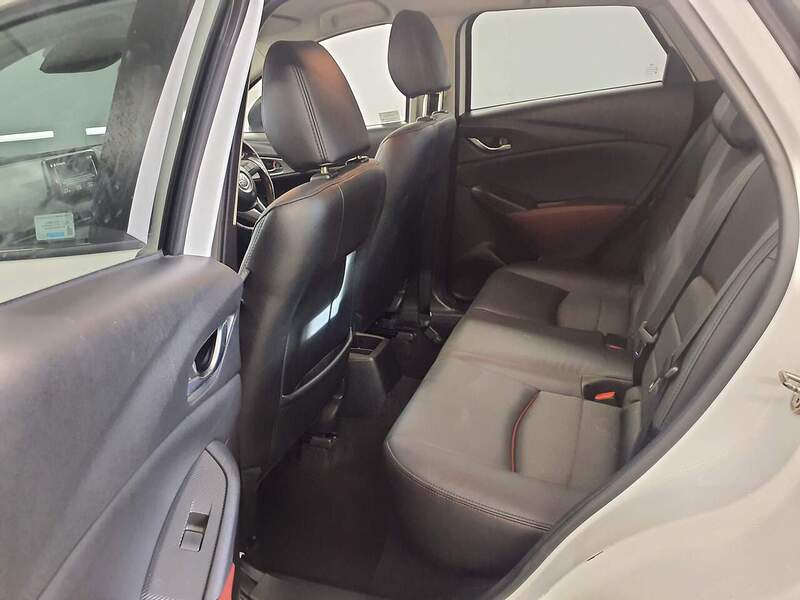 Mazda 2.0 SKYACTIV-G Sport Nav SUV 5dr Petrol Manual Euro 6 (s/s) (121 ps) 72-74 Mitcham Road