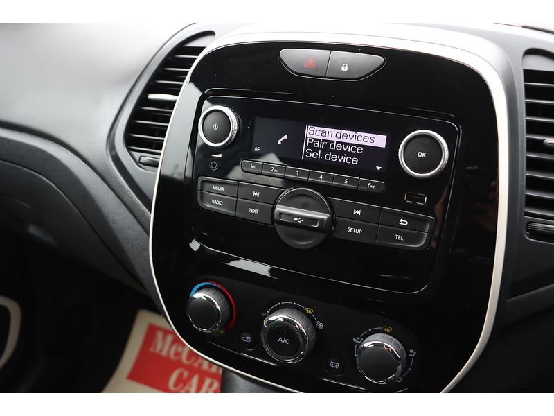 Renault 0.9 TCE ENERGY PLAY SUV 5DR PETROL MANUAL BLUETOOTH DAB RADIO USB INPUT 2 OWNERS SAME OWNER FOR 6 YEARS ONLY 28000 MILES FSH 7 SERVICES NO ULEZ CHARGE 72-74 Mitcham Road