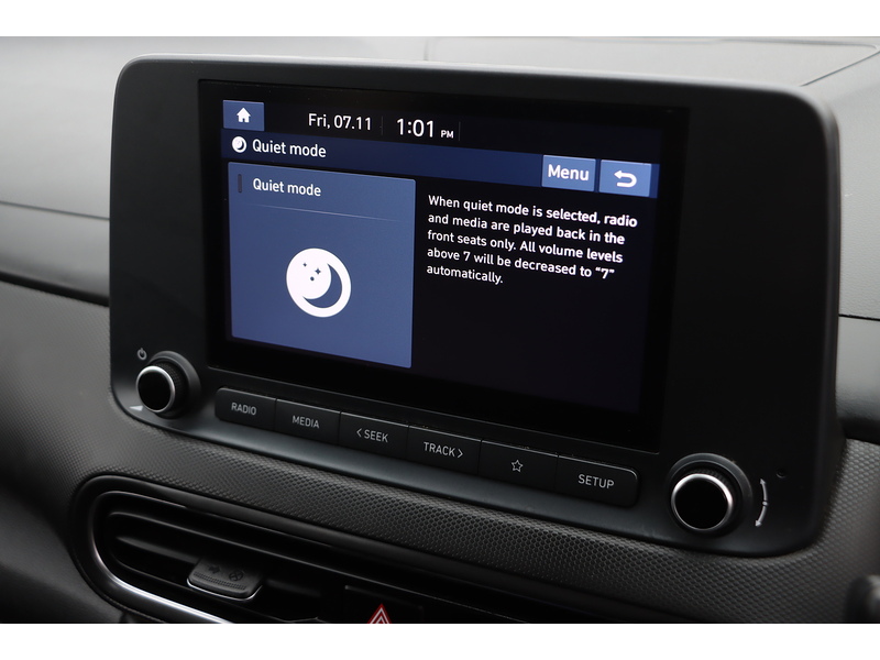 Hyundai 1.6 H-GDI SE CONNECT SUV 5DR PETROL HYBRID DCT AUTO SAT NAV BLUETOOTH DAB STEREO APPLE CARPLAY REAR CAM PARKING AIDS JUST 1 OWNER ONLY 27000 MILES FSH 72-74 Mitcham Road