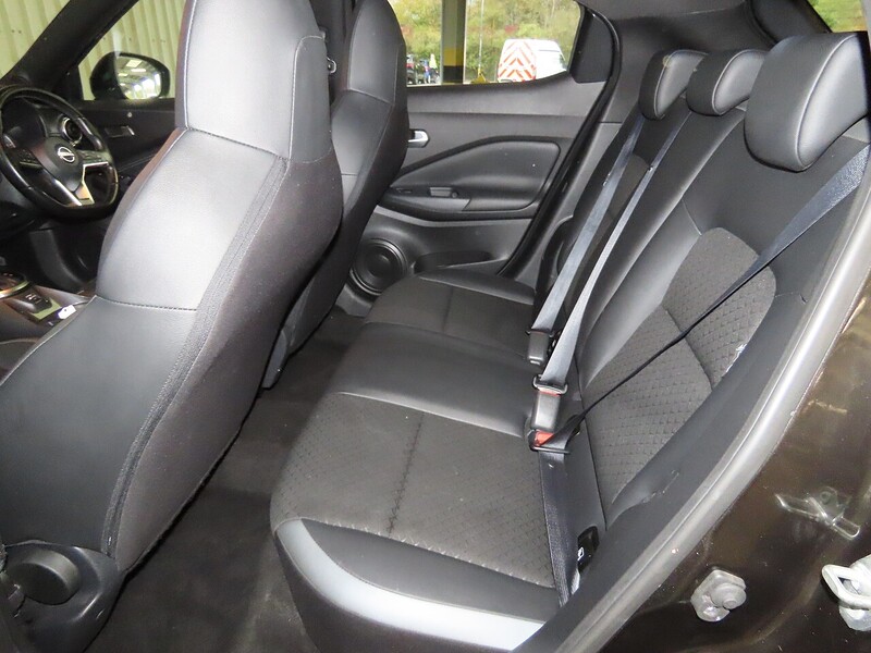 Nissan 1.6 N-Connecta SUV 5dr Petrol Hybrid Auto Euro 6 (143 ps) 72-74 Mitcham Road