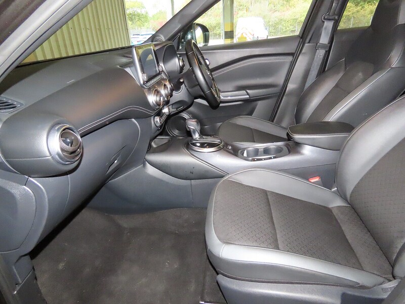 Nissan 1.6 N-Connecta SUV 5dr Petrol Hybrid Auto Euro 6 (143 ps) 72-74 Mitcham Road