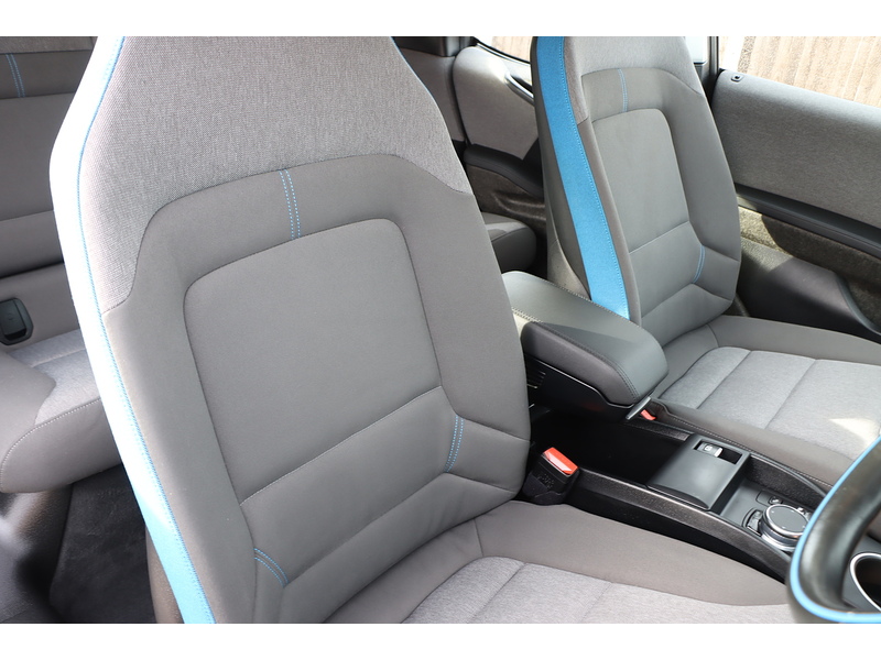 BMW REX RANGE EXTENDER 0.6 5DR HATCHBACK PETROL PLUG-IN HYBRID AUTO HEATED SEATS SAT NAV BLUETOOTH APPLE CARPLAY REAR CAMERA JUST 2 OWNERS 61000 MILES SH 72-74 Mitcham Road