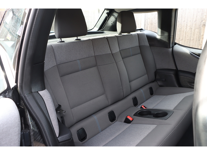 BMW REX RANGE EXTENDER 0.6 5DR HATCHBACK PETROL PLUG-IN HYBRID AUTO HEATED SEATS SAT NAV BLUETOOTH APPLE CARPLAY REAR CAMERA JUST 2 OWNERS 61000 MILES SH 72-74 Mitcham Road