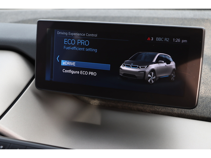 BMW REX RANGE EXTENDER 0.6 5DR HATCHBACK PETROL PLUG-IN HYBRID AUTO HEATED SEATS SAT NAV BLUETOOTH APPLE CARPLAY REAR CAMERA JUST 2 OWNERS 61000 MILES SH 72-74 Mitcham Road