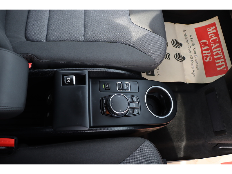 BMW REX RANGE EXTENDER 0.6 5DR HATCHBACK PETROL PLUG-IN HYBRID AUTO HEATED SEATS SAT NAV BLUETOOTH APPLE CARPLAY REAR CAMERA JUST 2 OWNERS 61000 MILES SH 72-74 Mitcham Road