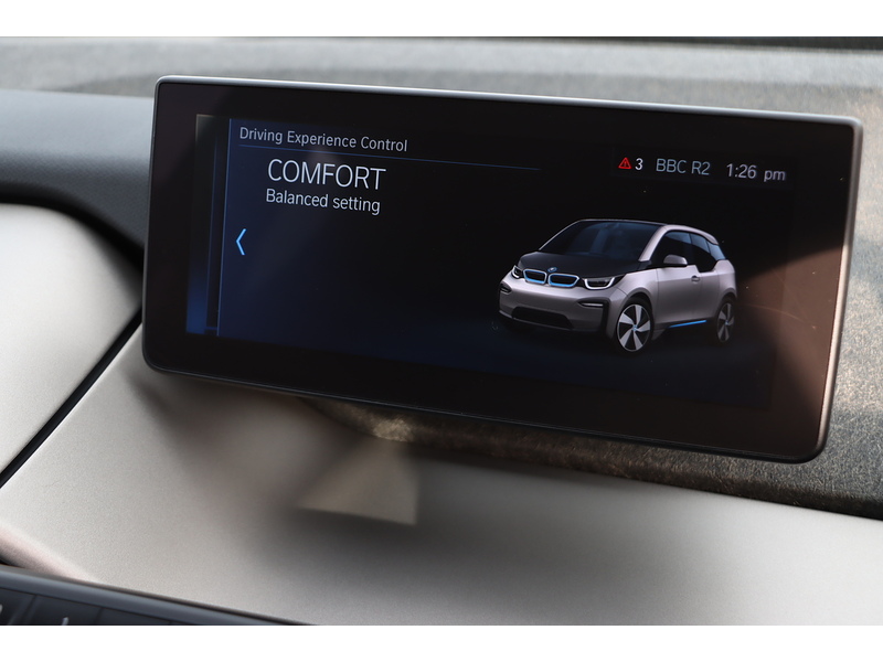 BMW REX RANGE EXTENDER 0.6 5DR HATCHBACK PETROL PLUG-IN HYBRID AUTO HEATED SEATS SAT NAV BLUETOOTH APPLE CARPLAY REAR CAMERA JUST 2 OWNERS 61000 MILES SH 72-74 Mitcham Road