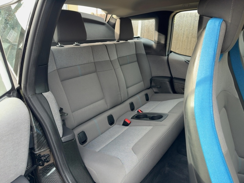 BMW REX RANGE EXTENDER 0.6 5DR HATCHBACK PETROL PLUG-IN HYBRID AUTO HEATED SEATS SAT NAV BLUETOOTH APPLE CARPLAY REAR CAMERA JUST 2 OWNERS 61000 MILES SH 72-74 Mitcham Road