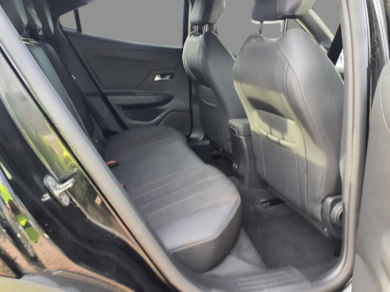 Vauxhall 1.2 Turbo SRi Premium SUV 5dr Petrol Manual Euro 6 (s/s) (100 ps) 72-74 Mitcham Road