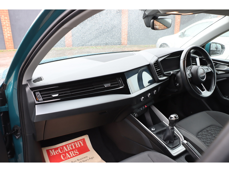 Audi 1.0 TFSI 25 SPORT SPORTBACK 5DR PETROL MANUAL SAT NAV BLUETOOTH DAB STEREO APPLE CARPLAY PARKING AIDS JUST 2 OWNERS ONLY 50000 MILES FSH 5 SERVICES 72-74 Mitcham Road