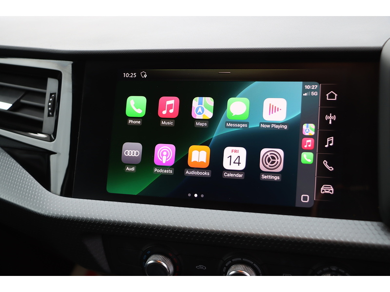 Audi 1.0 TFSI 25 SPORT SPORTBACK 5DR PETROL MANUAL SAT NAV BLUETOOTH DAB STEREO APPLE CARPLAY PARKING AIDS JUST 2 OWNERS ONLY 50000 MILES FSH 5 SERVICES 72-74 Mitcham Road