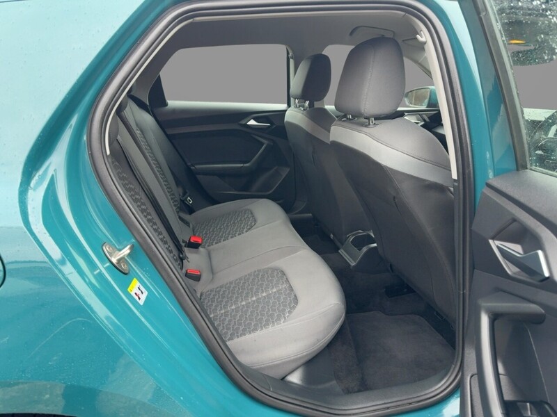 Audi 1.0 TFSI 25 SPORT SPORTBACK 5DR PETROL MANUAL SAT NAV BLUETOOTH DAB STEREO APPLE CARPLAY PARKING AIDS JUST 2 OWNERS ONLY 50000 MILES FSH 5 SERVICES 72-74 Mitcham Road