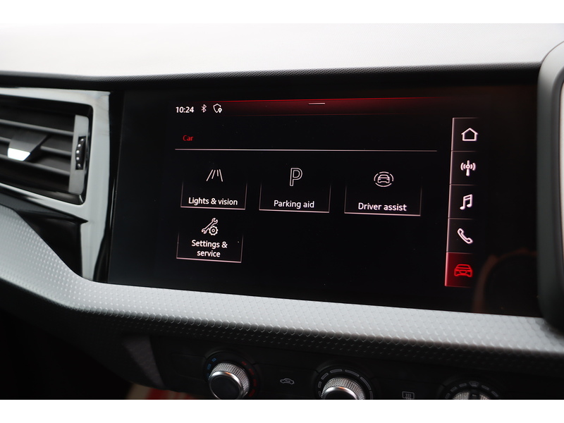 Audi 1.0 TFSI 25 SPORT SPORTBACK 5DR PETROL MANUAL SAT NAV BLUETOOTH DAB STEREO APPLE CARPLAY PARKING AIDS JUST 2 OWNERS ONLY 50000 MILES FSH 5 SERVICES 72-74 Mitcham Road