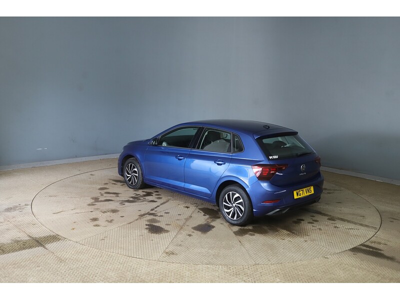 Volkswagen 1.0 TSI Life Hatchback 5dr Petrol DSG Euro 6 (s/s) (95 ps) 72-74 Mitcham Road