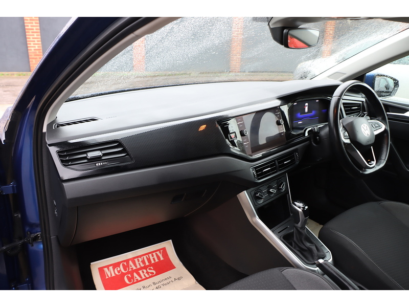 Volkswagen 1.0 TSI LIFE HATCHBACK 5DR PETROL DSG AUTO SATNAV BLUETOOTH DAB STEREO APPLE CARPLAY PARKING AIDS 1 OWNER FROM NEW ONLY 37000 MILES FSH NO ULEZ CHARGE 72-74 Mitcham Road