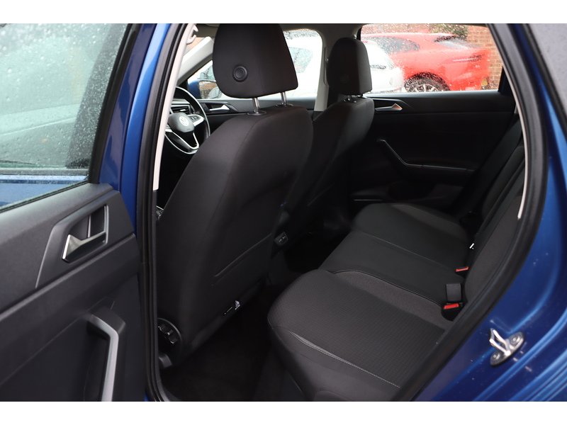 Volkswagen 1.0 TSI LIFE HATCHBACK 5DR PETROL DSG AUTO SATNAV BLUETOOTH DAB STEREO APPLE CARPLAY PARKING AIDS 1 OWNER FROM NEW ONLY 37000 MILES FSH NO ULEZ CHARGE 72-74 Mitcham Road