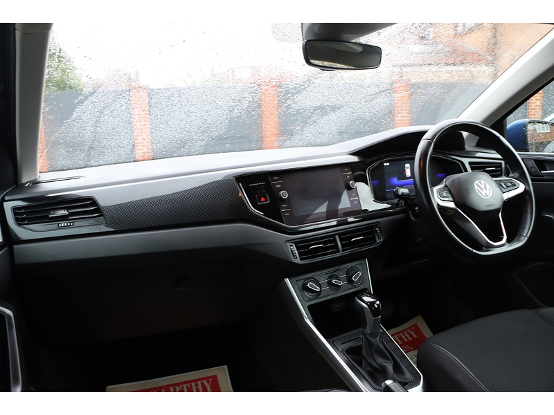 Volkswagen 1.0 TSI LIFE HATCHBACK 5DR PETROL DSG AUTO SATNAV BLUETOOTH DAB STEREO APPLE CARPLAY PARKING AIDS 1 OWNER FROM NEW ONLY 37000 MILES FSH NO ULEZ CHARGE 72-74 Mitcham Road