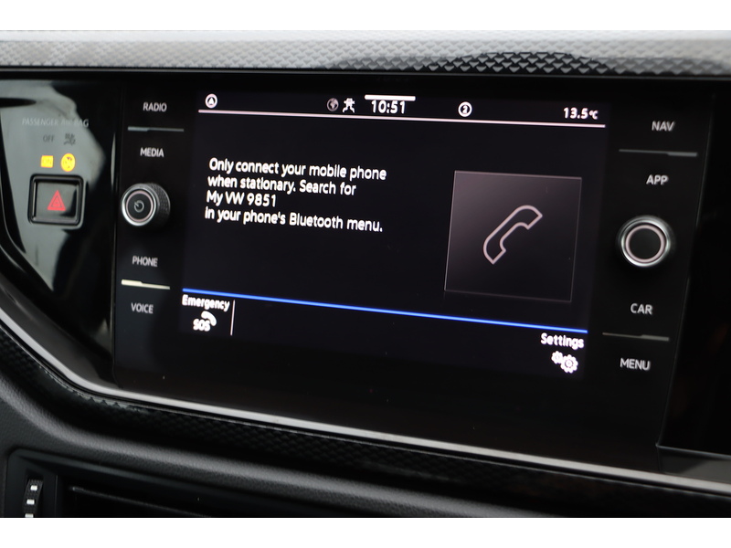 Volkswagen 1.0 TSI LIFE HATCHBACK 5DR PETROL DSG AUTO SATNAV BLUETOOTH DAB STEREO APPLE CARPLAY PARKING AIDS 1 OWNER FROM NEW ONLY 37000 MILES FSH NO ULEZ CHARGE 72-74 Mitcham Road