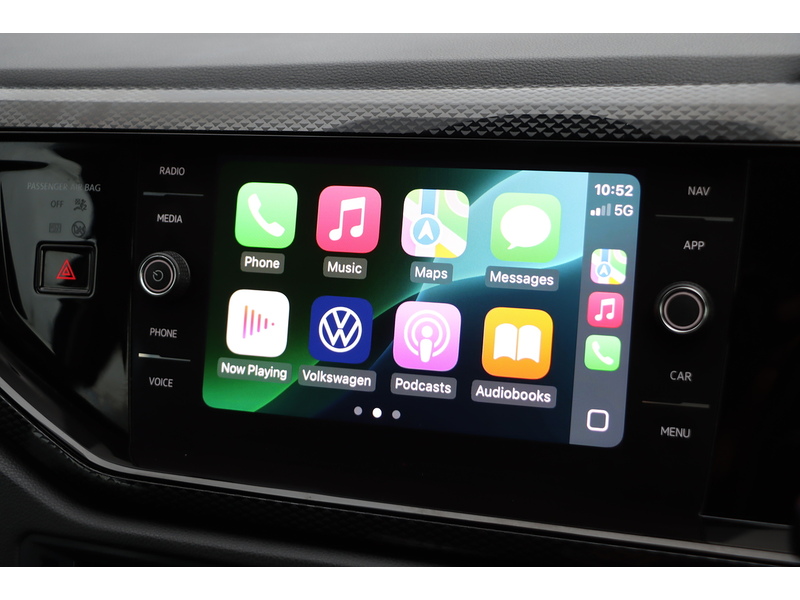 Volkswagen 1.0 TSI LIFE HATCHBACK 5DR PETROL DSG AUTO SATNAV BLUETOOTH DAB STEREO APPLE CARPLAY PARKING AIDS 1 OWNER FROM NEW ONLY 37000 MILES FSH NO ULEZ CHARGE 72-74 Mitcham Road