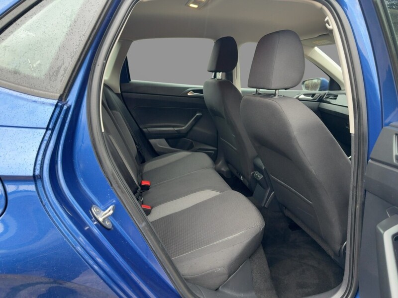 Volkswagen 1.0 TSI LIFE HATCHBACK 5DR PETROL DSG AUTO SATNAV BLUETOOTH DAB STEREO APPLE CARPLAY PARKING AIDS 1 OWNER FROM NEW ONLY 37000 MILES FSH NO ULEZ CHARGE 72-74 Mitcham Road