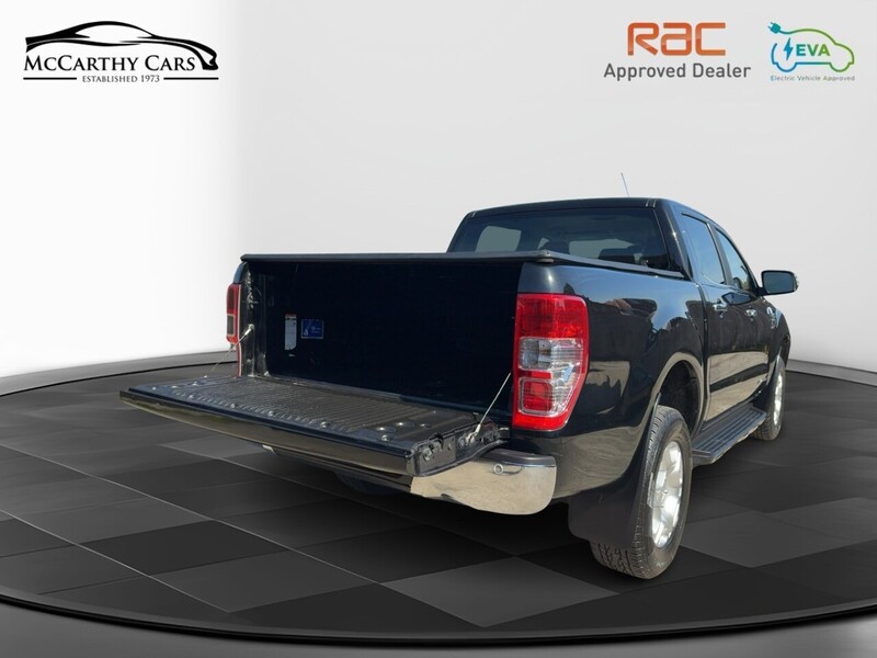 Ford 2.2 TDCI LIMITED 1 PICKUP DOUBLE CAB 4DR DIESEL 4WD AUTO HEATED SEATS SAT NAV BLUETOOTH DAB STEREO APPLE CARPLAY PARKING AIDS 2 OWNERS 59000 MILES FSH 72-74 Mitcham Road