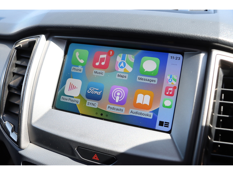 Ford 2.2 TDCI LIMITED 1 PICKUP DOUBLE CAB 4DR DIESEL 4WD AUTO HEATED SEATS SAT NAV BLUETOOTH DAB STEREO APPLE CARPLAY PARKING AIDS 2 OWNERS 59000 MILES FSH 72-74 Mitcham Road