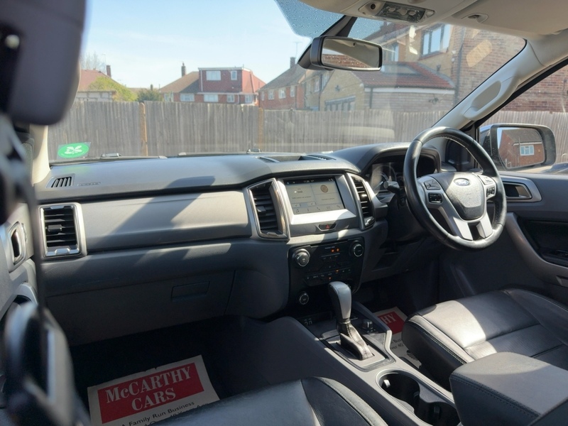 Ford 2.2 TDCI LIMITED 1 PICKUP DOUBLE CAB 4DR DIESEL 4WD AUTO HEATED SEATS SAT NAV BLUETOOTH DAB STEREO APPLE CARPLAY PARKING AIDS 2 OWNERS 59000 MILES FSH 72-74 Mitcham Road