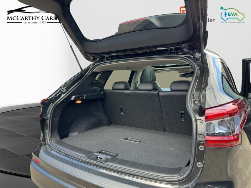 Nissan 1.3 DIG-T TEKNA SUV 5DR PETROL MANUAL PAN ROOF HEATED SEATS SAT NAV BLUETOOTH DAB STEREO APPLE CARPLAY REAR CAMERA PARKING AIDS ONLY 44000 MILES FSH 72-74 Mitcham Road