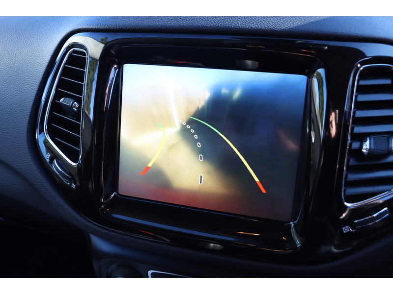 Jeep 1.4T MULTIAIRII LIMITED SUV 5DR PETROL 4WD AUTO HEATED SEATS SAT NAV BLUETOOTH APPLE CARPLAY REAR CAMERA PARKING AIDS 2 OWNERS ONLY 25000 MILES FSH 72-74 Mitcham Road