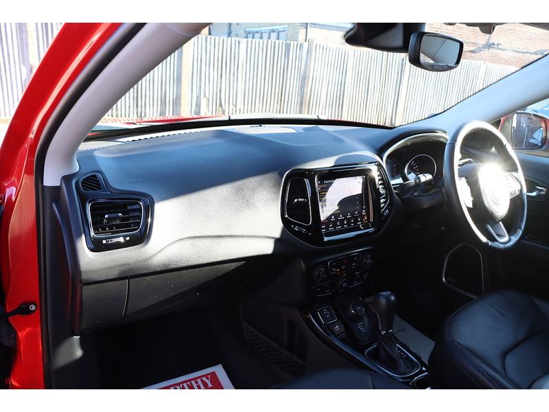 Jeep 1.4T MULTIAIRII LIMITED SUV 5DR PETROL 4WD AUTO HEATED SEATS SAT NAV BLUETOOTH APPLE CARPLAY REAR CAMERA PARKING AIDS 2 OWNERS ONLY 25000 MILES FSH 72-74 Mitcham Road