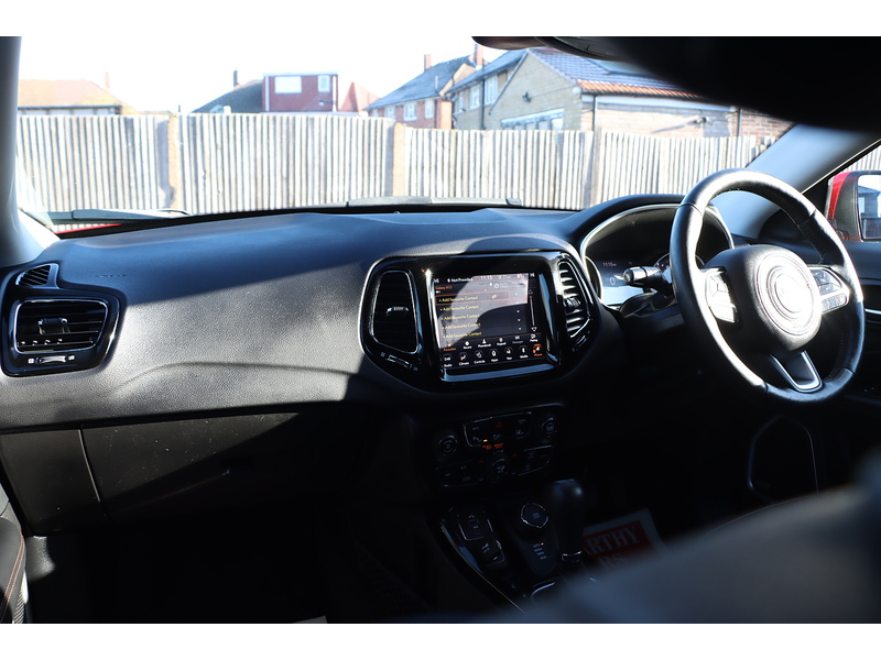 Jeep 1.4T MULTIAIRII LIMITED SUV 5DR PETROL 4WD AUTO HEATED SEATS SAT NAV BLUETOOTH APPLE CARPLAY REAR CAMERA PARKING AIDS 2 OWNERS ONLY 25000 MILES FSH 72-74 Mitcham Road