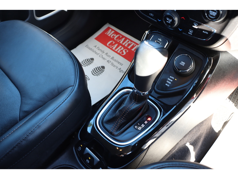 Jeep 1.4T MULTIAIRII LIMITED SUV 5DR PETROL 4WD AUTO HEATED SEATS SAT NAV BLUETOOTH APPLE CARPLAY REAR CAMERA PARKING AIDS 2 OWNERS ONLY 25000 MILES FSH 72-74 Mitcham Road