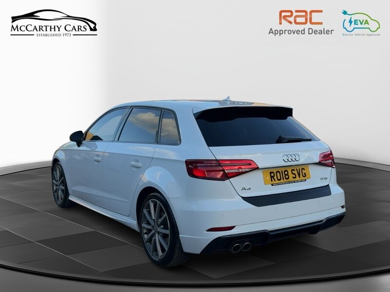 Audi 1.5 TFSI COD BLACK EDITION SPORTBACK 5DR PETROL S TRONIC AUTO SAT NAV BLUETOOTH CD PLAYER PARKING AIDS ONLY 67000 MILES FSH 6 SERVICES NO ULEZ CHARGE 72-74 Mitcham Road