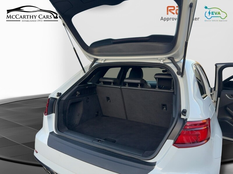 Audi 1.5 TFSI COD BLACK EDITION SPORTBACK 5DR PETROL S TRONIC AUTO SAT NAV BLUETOOTH CD PLAYER PARKING AIDS ONLY 67000 MILES FSH 6 SERVICES NO ULEZ CHARGE 72-74 Mitcham Road