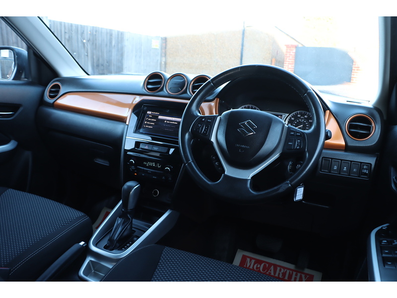 Suzuki 1.6 SZ-T SUV 5DR PETROL AUTO SAT NAV BLUETOOTH DAB STEREO APPLE CARPLAY REAR CAMERA JUST 2 OWNERS SAME OWNER FOR 4 YEARS 79000 MILES SH NO ULEZ CHARGE 72-74 Mitcham Road