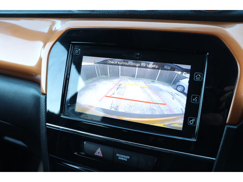 Suzuki 1.6 SZ-T SUV 5DR PETROL AUTO SAT NAV BLUETOOTH DAB STEREO APPLE CARPLAY REAR CAMERA JUST 2 OWNERS SAME OWNER FOR 4 YEARS 79000 MILES SH NO ULEZ CHARGE 72-74 Mitcham Road