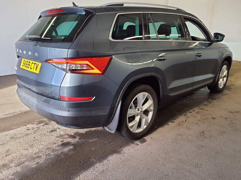 Skoda 1.5 TSI ACT Edition SUV 5dr Petrol DSG Euro 6 (s/s) (7 Seat) (150 ps) 72-74 Mitcham Road