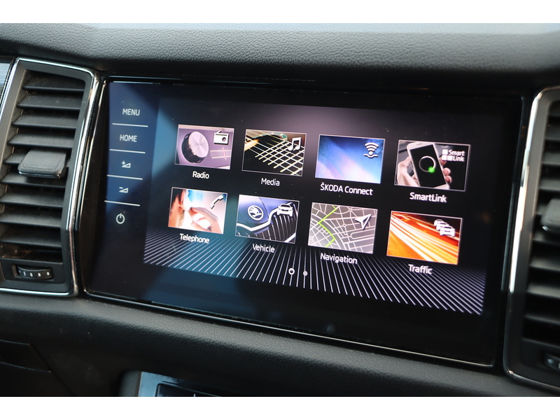 Skoda 1.5 TSI ACT EDITION SUV 5DR PETROL DSG AUTO 7 SEATER HEATED SEATS SATNAV BLUETOOTH DAB STEREO PARKING AIDS 2 OWNERS ONLY 60000 MILES SH NO ULEZ CHARGE 72-74 Mitcham Road