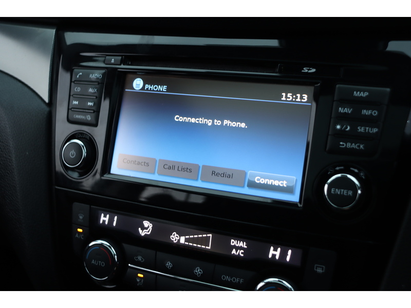 Nissan 1.3 DIG-T N-CONNECTA SUV 5DR PETROL MANUAL SATNAV BLUETOOTH DAB RADIO APPLE CARPLAY REAR CAMERA PARKING AIDS 41000 MILES FSH 6 SERVICES NO ULEZ CHARGE 72-74 Mitcham Road