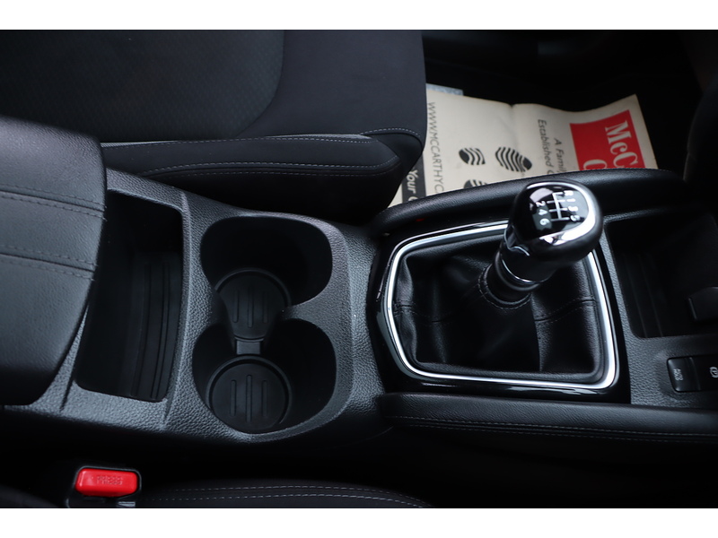 Nissan 1.3 DIG-T N-CONNECTA SUV 5DR PETROL MANUAL SATNAV BLUETOOTH DAB RADIO APPLE CARPLAY REAR CAMERA PARKING AIDS 41000 MILES FSH 6 SERVICES NO ULEZ CHARGE 72-74 Mitcham Road