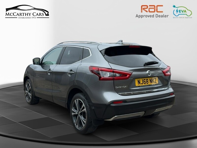 Nissan 1.3 DIG-T N-CONNECTA SUV 5DR PETROL MANUAL SATNAV BLUETOOTH DAB RADIO APPLE CARPLAY REAR CAMERA PARKING AIDS 41000 MILES FSH 6 SERVICES NO ULEZ CHARGE 72-74 Mitcham Road