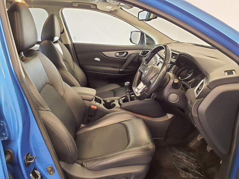 Nissan 1.3 DIG-T Tekna SUV 5dr Petrol Manual Euro 6 (s/s) (140 ps) 72-74 Mitcham Road