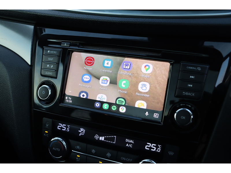 Nissan 1.3 DIG-T TEKNA SUV 5DR PETROL MANUAL PAN ROOF HEATED SEATS SAT NAV BLUETOOTH APPLE CARPLAY REAR & 360 CAMERA PARKING AIDS 57000 MILES FSH 6 SERVICES 72-74 Mitcham Road