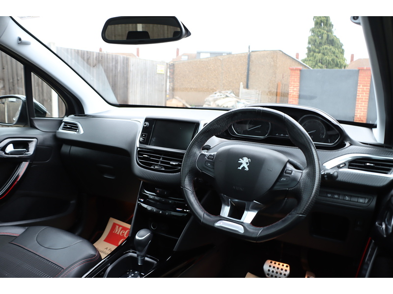 Peugeot 1.2 PURETECH GT LINE SUV 5DR PETROL EAT AUTO PAN ROOF SAT NAV BLUETOOTH DAB STEREO APPLE CARPLAY REAR CAM PARKING AIDS ONLY 36000 MILES FSH 6 SERVICES 72-74 Mitcham Road