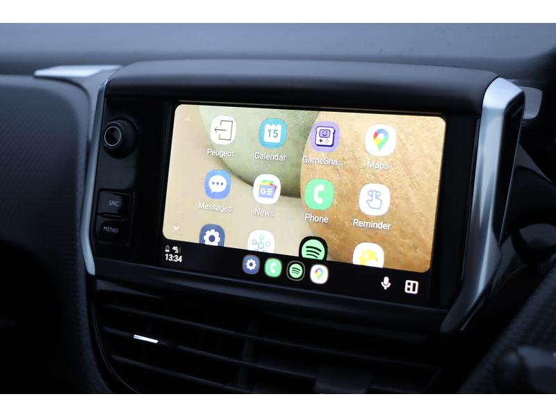 Peugeot 1.2 PURETECH GT LINE SUV 5DR PETROL EAT AUTO PAN ROOF SAT NAV BLUETOOTH DAB STEREO APPLE CARPLAY REAR CAM PARKING AIDS ONLY 36000 MILES FSH 6 SERVICES 72-74 Mitcham Road