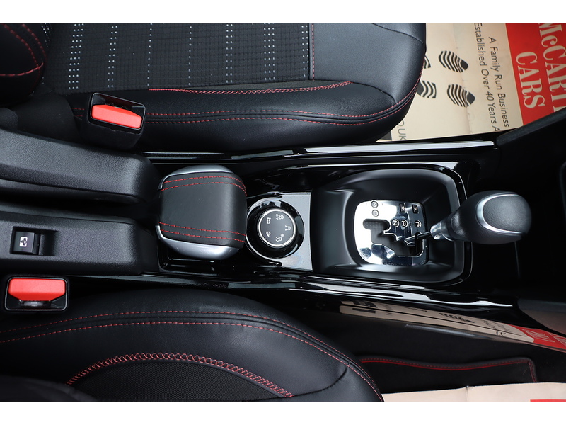 Peugeot 1.2 PURETECH GT LINE SUV 5DR PETROL EAT AUTO PAN ROOF SAT NAV BLUETOOTH DAB STEREO APPLE CARPLAY REAR CAM PARKING AIDS ONLY 36000 MILES FSH 6 SERVICES 72-74 Mitcham Road