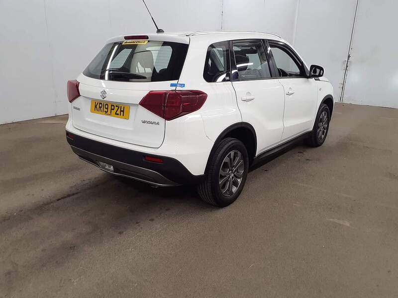 Suzuki 1.0 Boosterjet SZ4 SUV 5dr Petrol Manual Euro 6 (s/s) (111 ps) 72-74 Mitcham Road